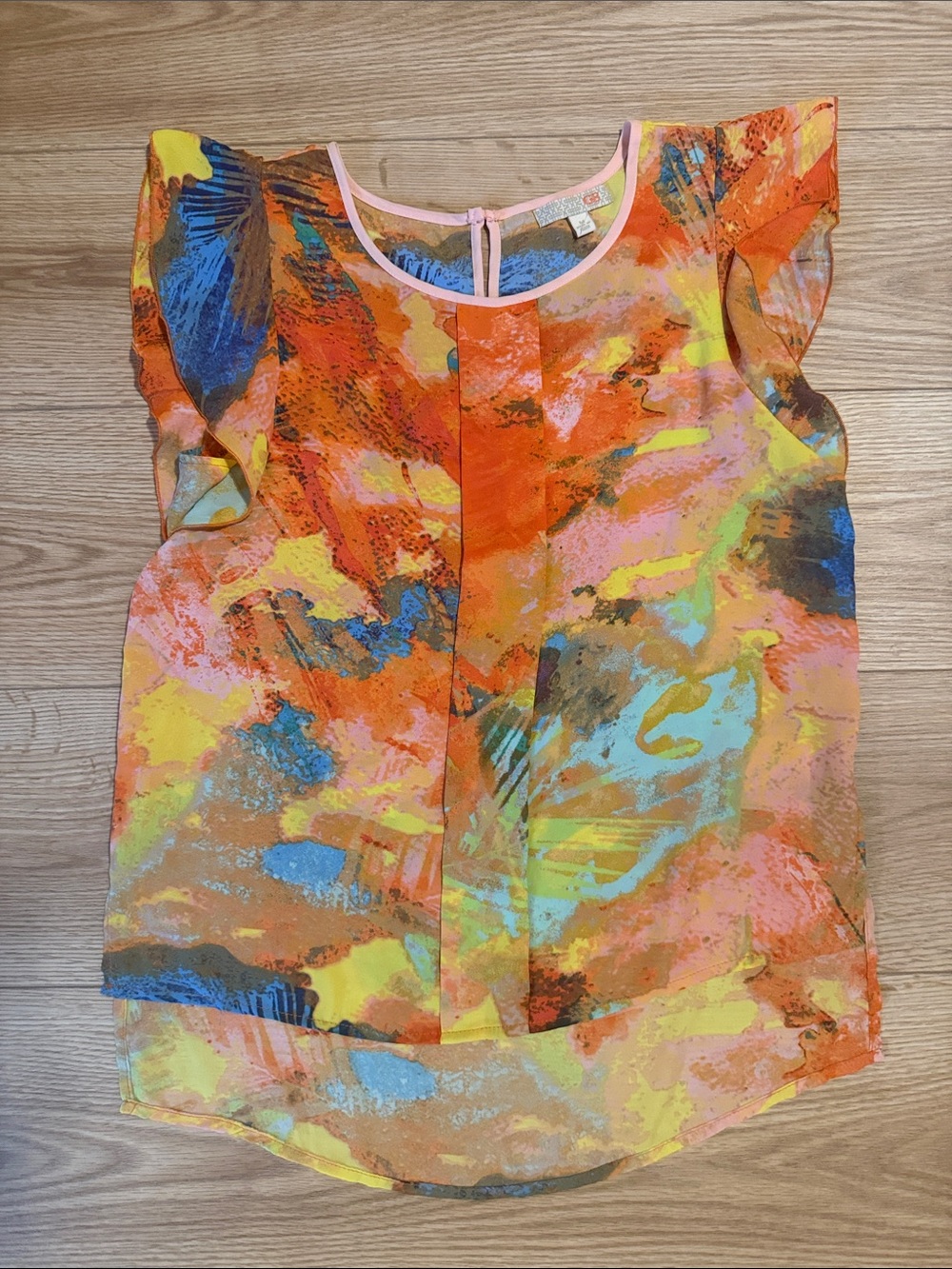 Gianni Bini women’s Multicolor Abstract Flutter Sleeve Top - Orange Blue Yellow